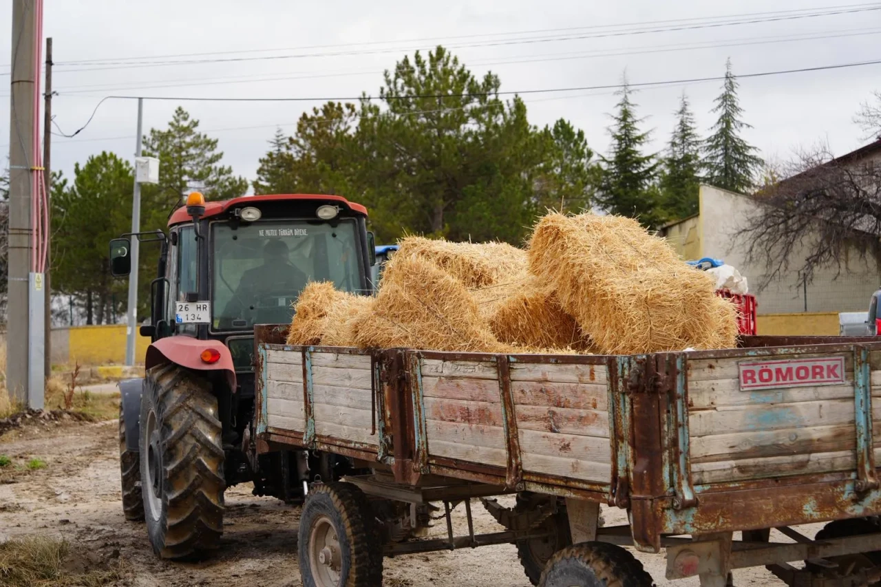 Belediyenin Kuru Tarım Ürünleri Üreticiyle Buluştu