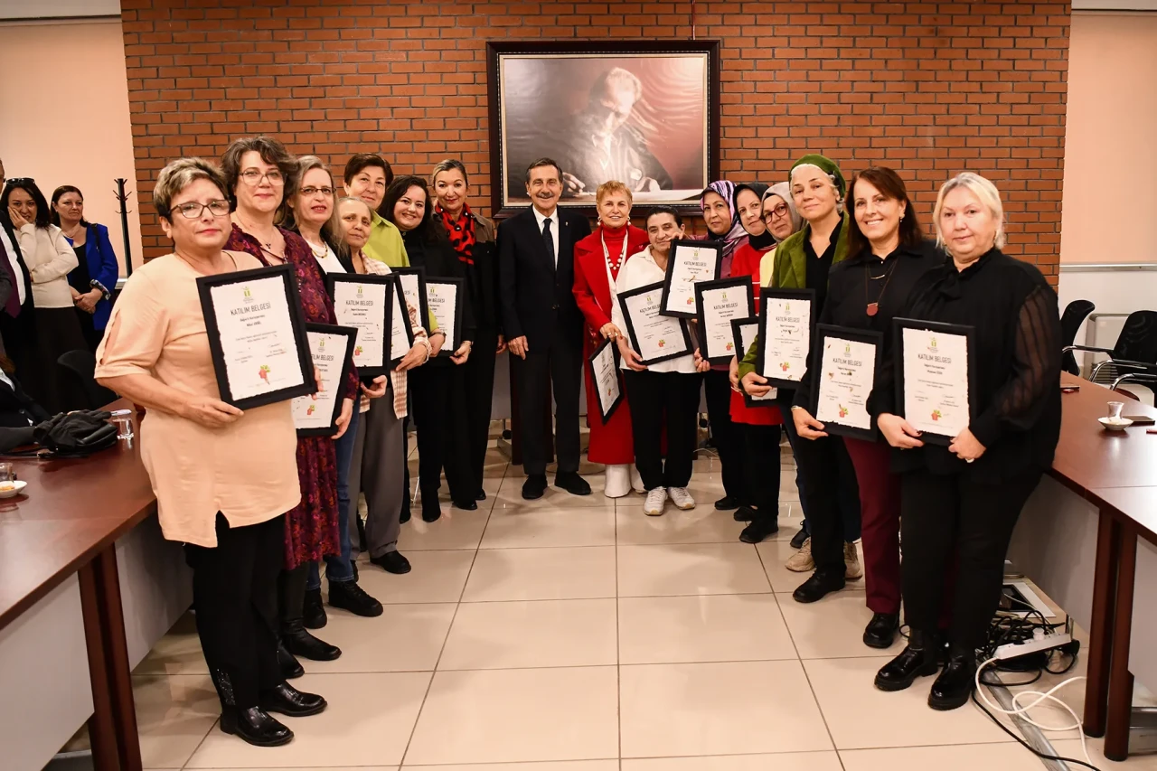 Tepebaşı’nda Örnek Çalışma: Evde Hasta Bakımı Eğitimi Tamamlandı