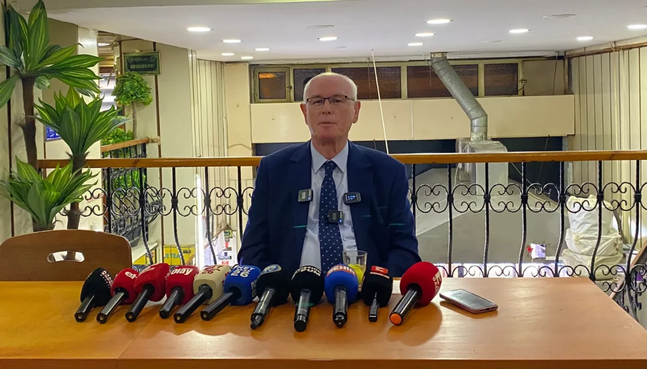 Başkan Kazım Kurt, Basın Mensuplarıyla Bir Araya Gelerek Sorulara Yanıt Verdi