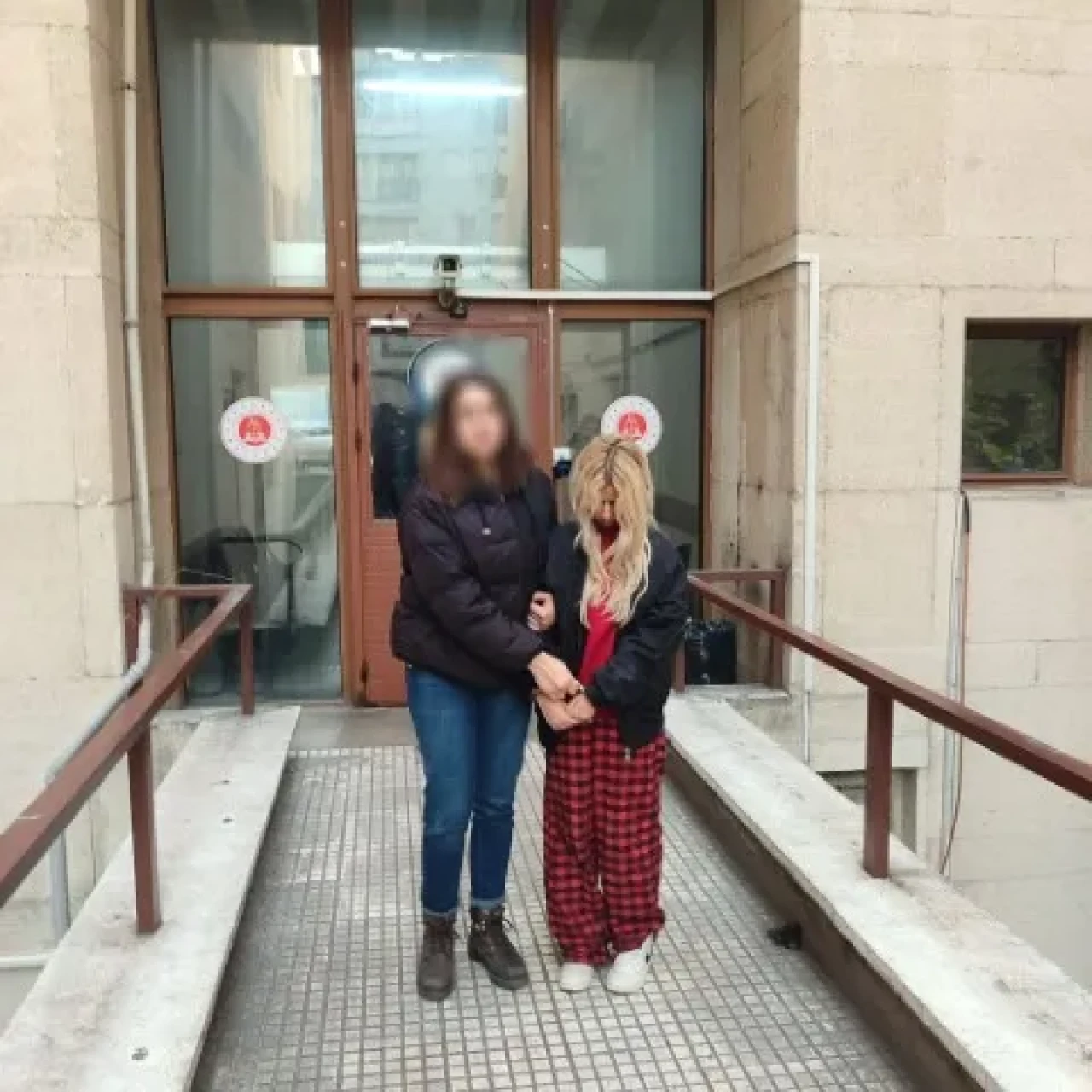 Sahte TOKİ sitesiyle 1 milyonluk vurgun: Hukuk öğrencisi tutuklandı