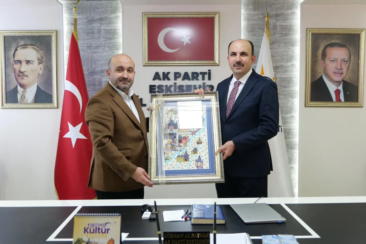 Başkan Altay’dan AK Parti Eskişehir İl Başkanlığı’na Ziyaret