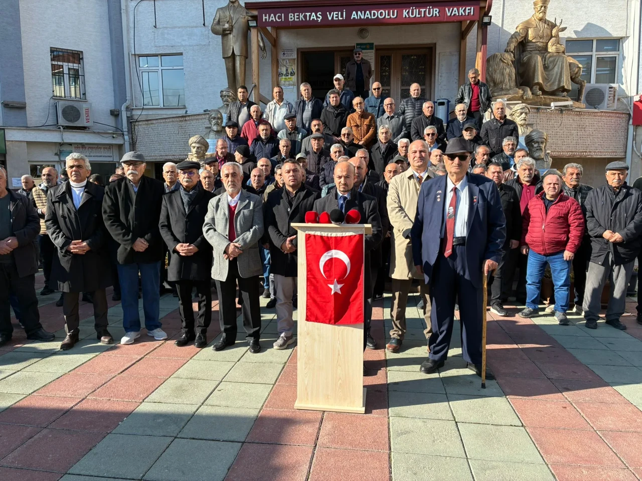 Eskişehir Hacı Bektaşi Veli Cemevi’nden Ortadoğu’daki Alevi Katliamlarına Tepki