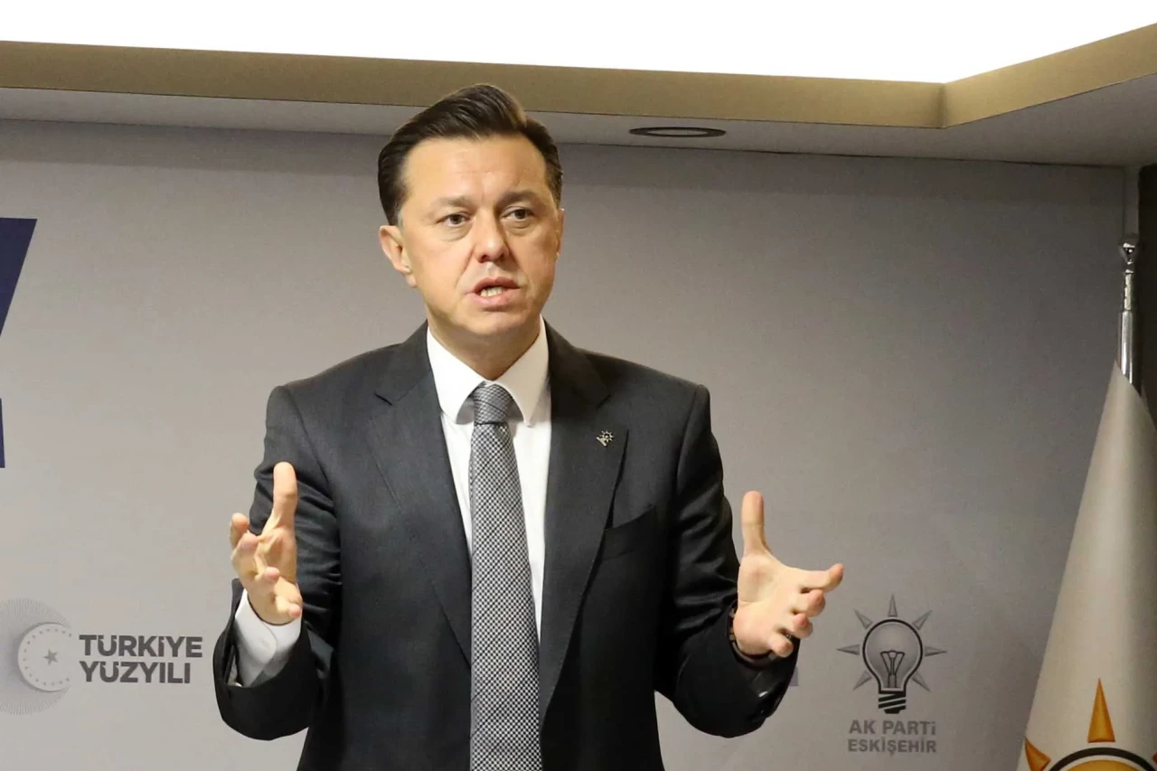 Milletvekili Hatipoğlu'ndan Tff’ye Eskişehirspor Hakem Çağrısı