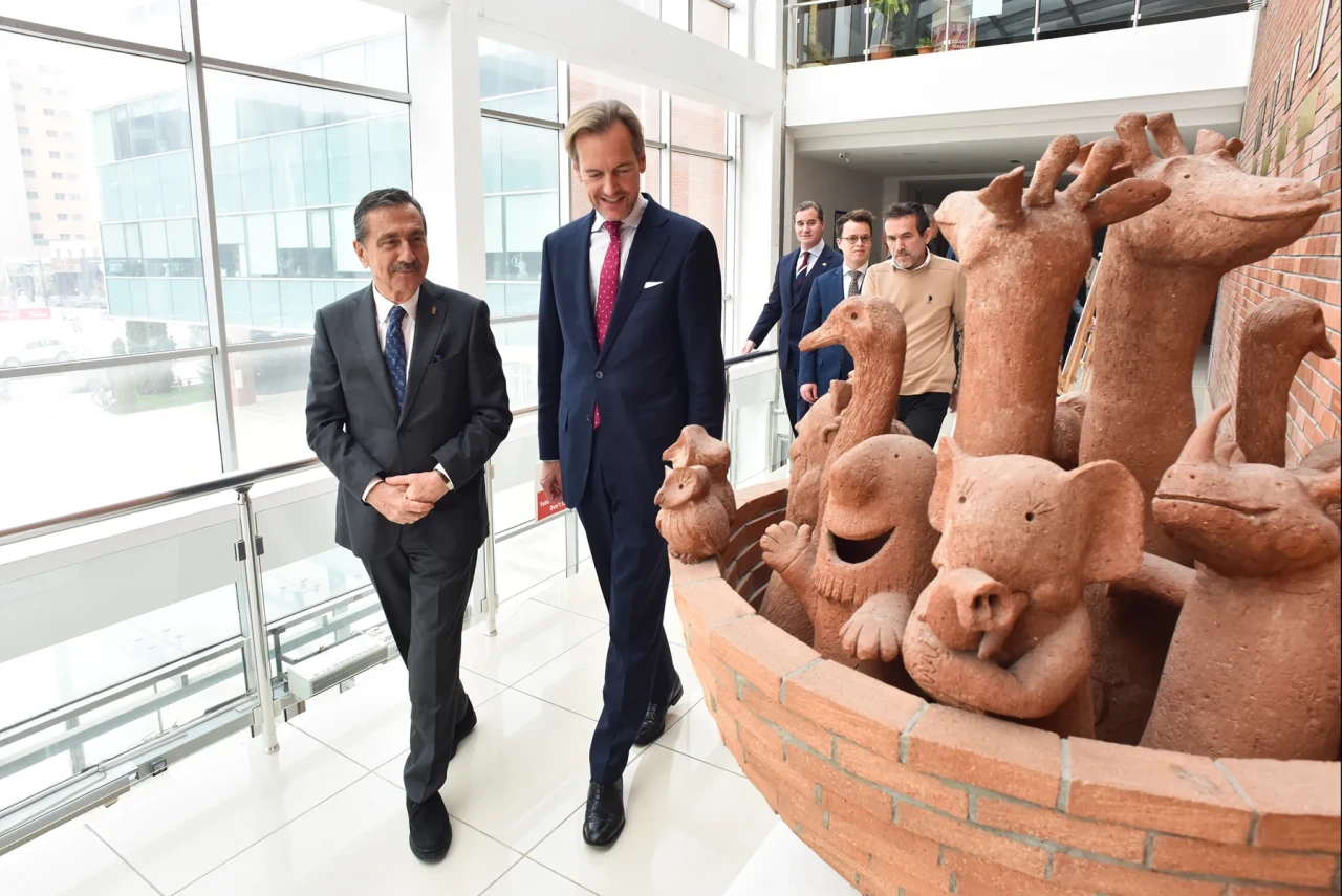 Büyükelçi Vende: “Tepebaşı sanatıyla güven veren bir kent”