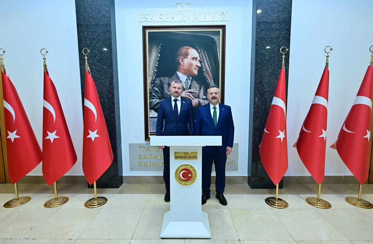 Belarus Büyükelçisi Glaz, Eskişehir Valisi Aksoy’u Ziyaret Etti