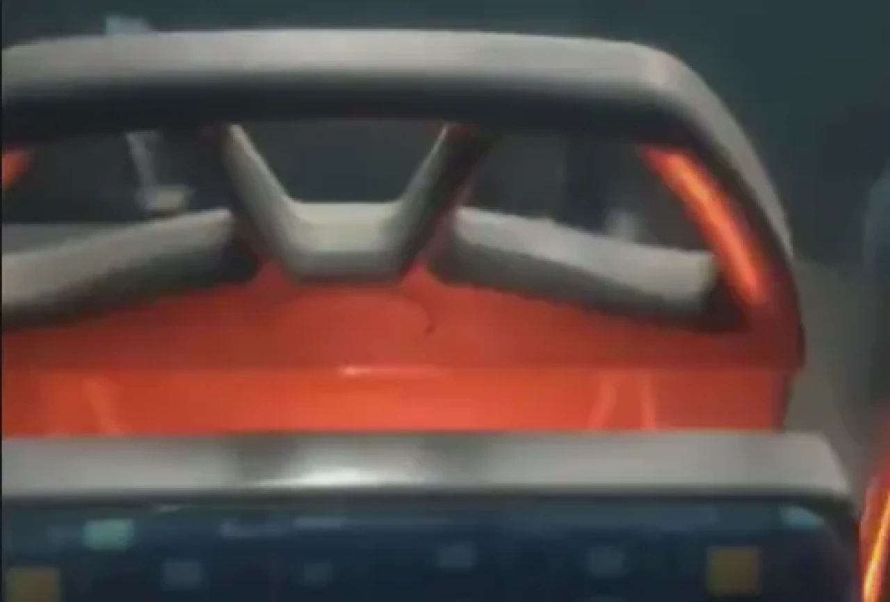 Odunpazarı’nda seferdeki belediye otobüsü alev aldı