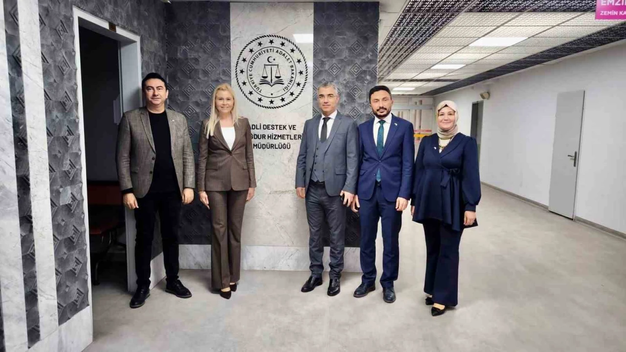 Yeşilay’dan Adliyede Çocuklara Özel Kütüphane