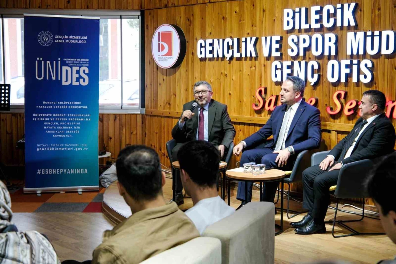 Bakan Yardımcısı Eminoğlu Bilecik’te Üniversiteli Gençlerle Buluştu