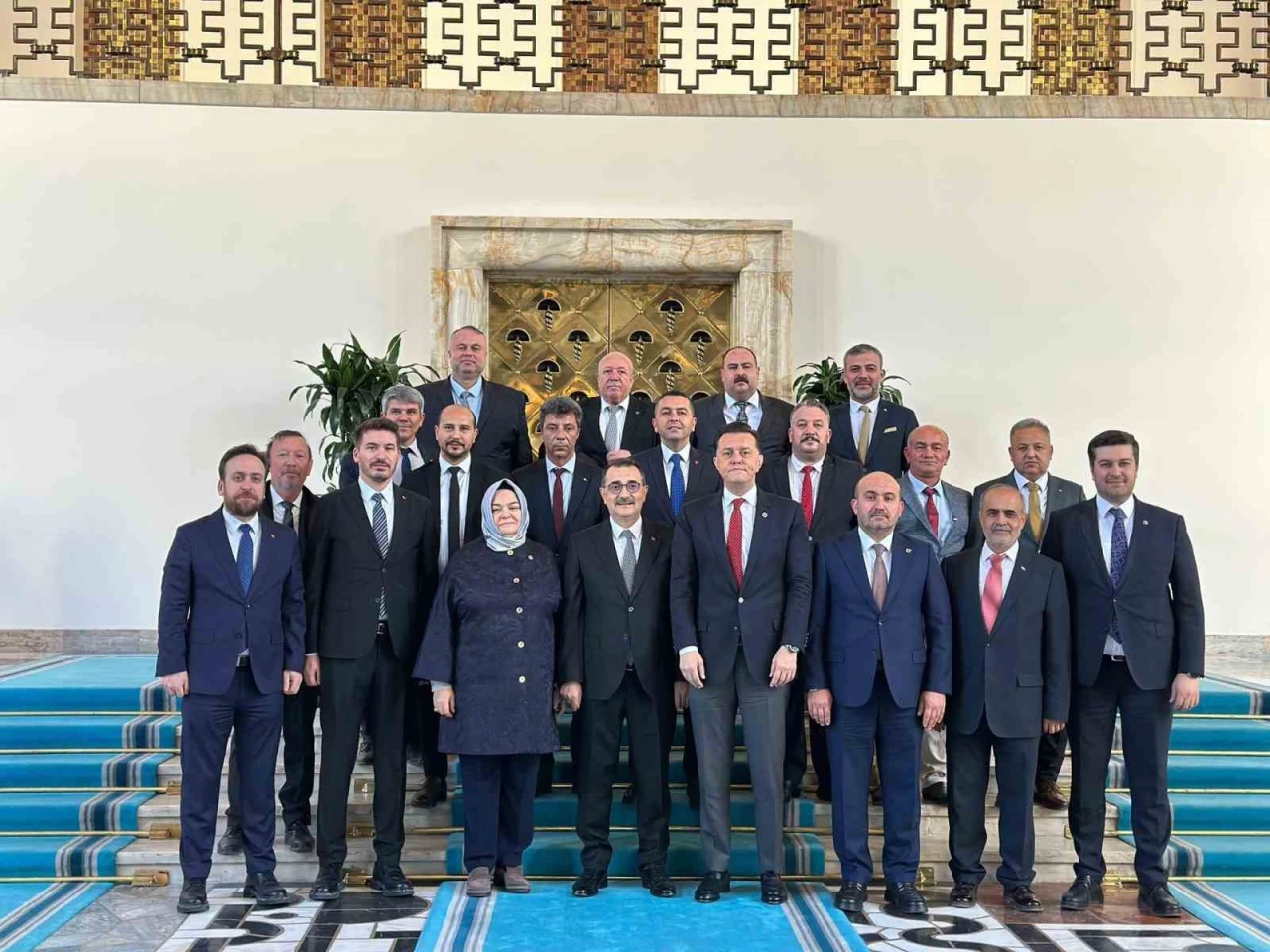 Başkan Hamamcı, AK Parti Grup Toplantısı sonrası İnönü’nün projelerini değerlendirdi