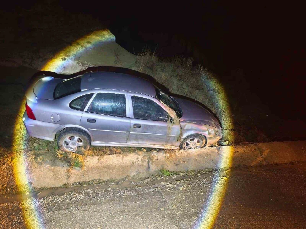 Bilecik-Eskişehir Yolunda Kaza: 2 Yaralı