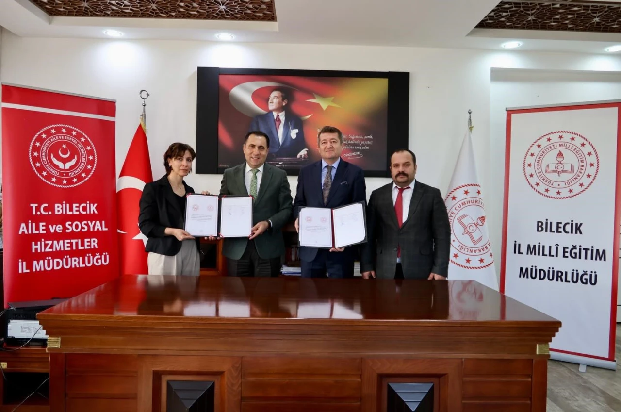 Bilecik’te şehit ve gazi yakınları için sanat protokolü imzalandı