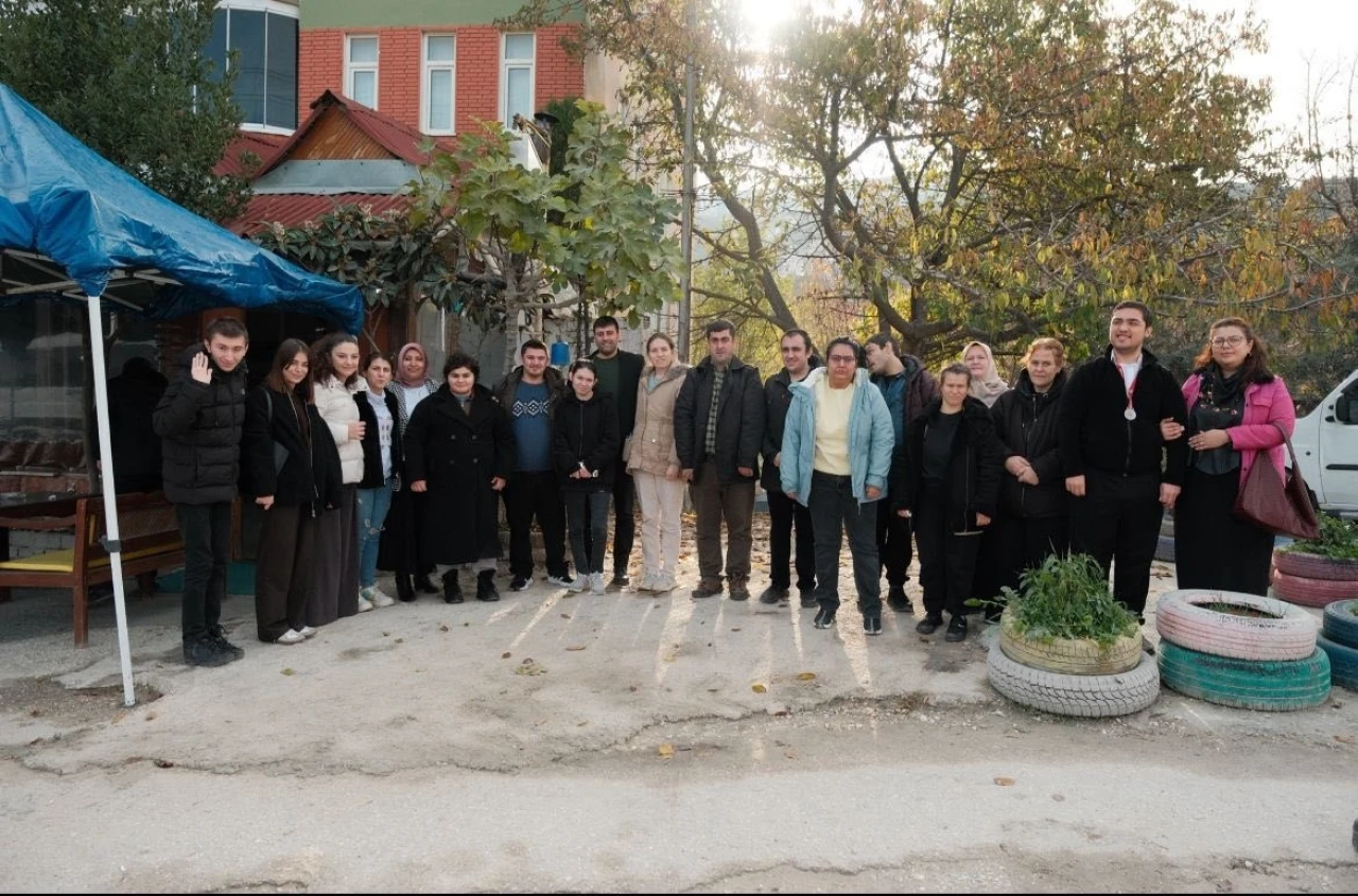 Bilecik’te İşletmeciden Engelliler Günü’nde Anlamlı Destek