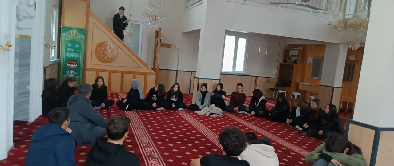 ÇEDES Projesiyle Eskişehirli Öğrencilere Değerler Eğitimi