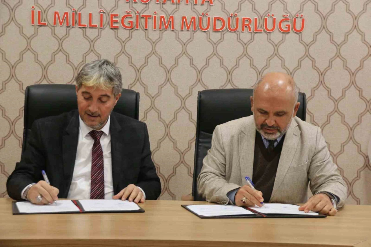 Kütahya’da eğitim ve kültür için iş birliği: İki müdürlük arasında protokol imzalandı