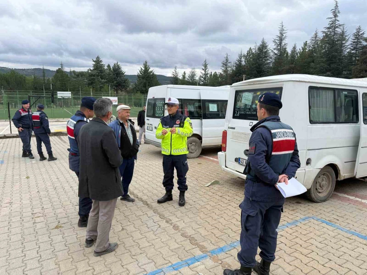 Pazarlar’da okul servisleri kapsamlı denetimden geçti