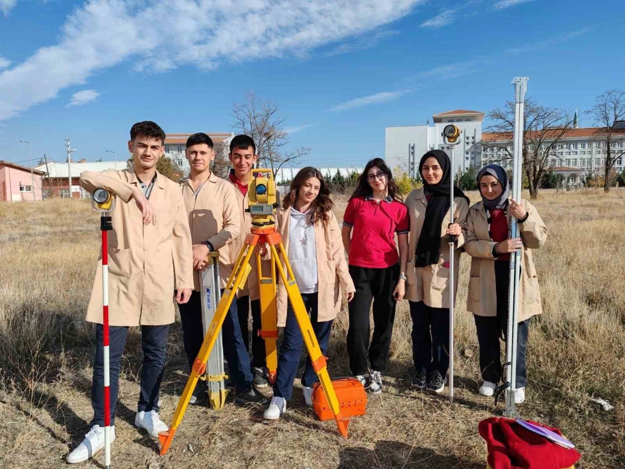 Afyonkarahisar’da Tapu Müdürlüğünden Öğrencilere Uygulamalı Mesleki Eğitim