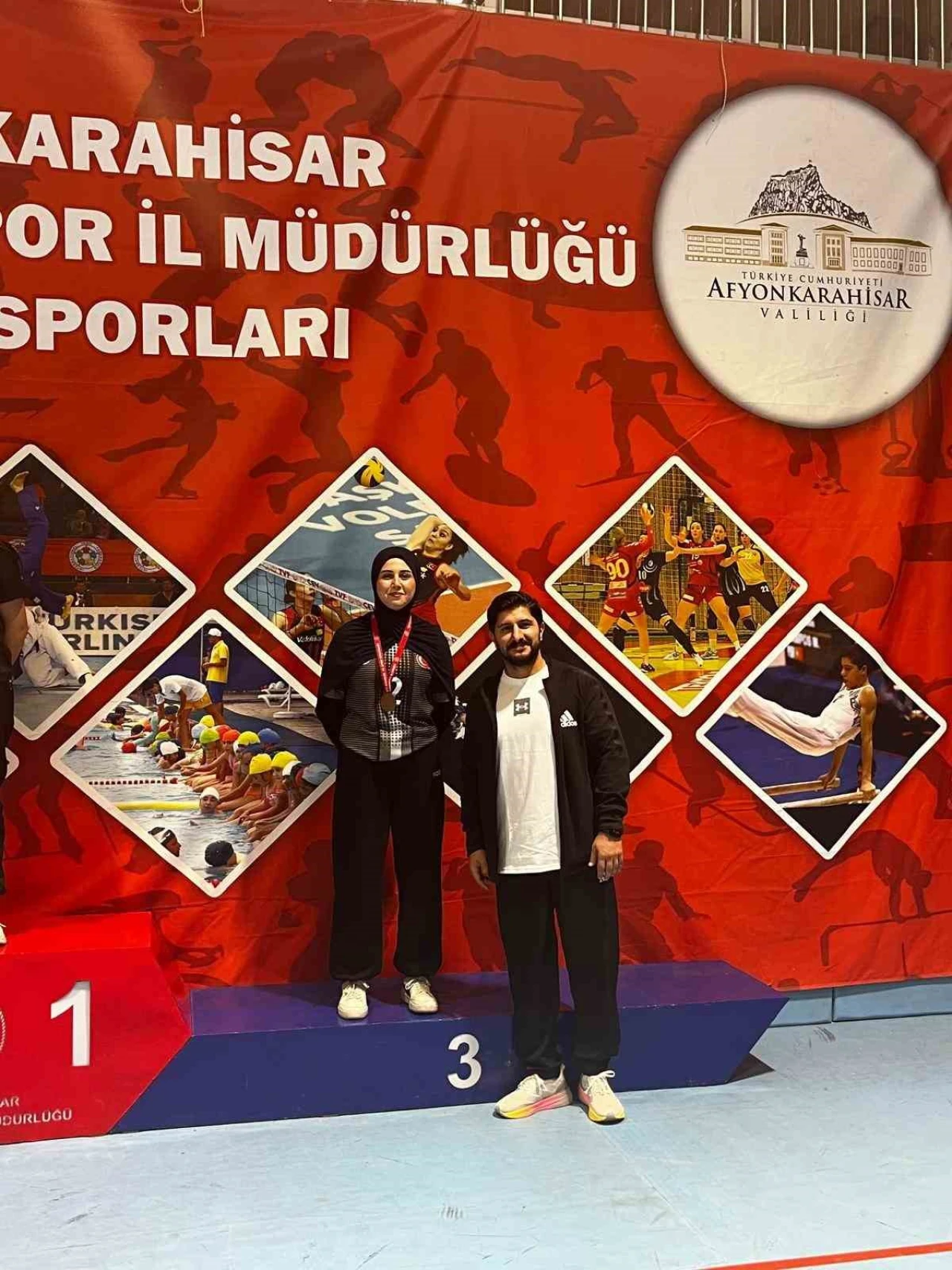 Şuhut Anadolu Lisesi’nden Voleybolda İl Şampiyonluğu