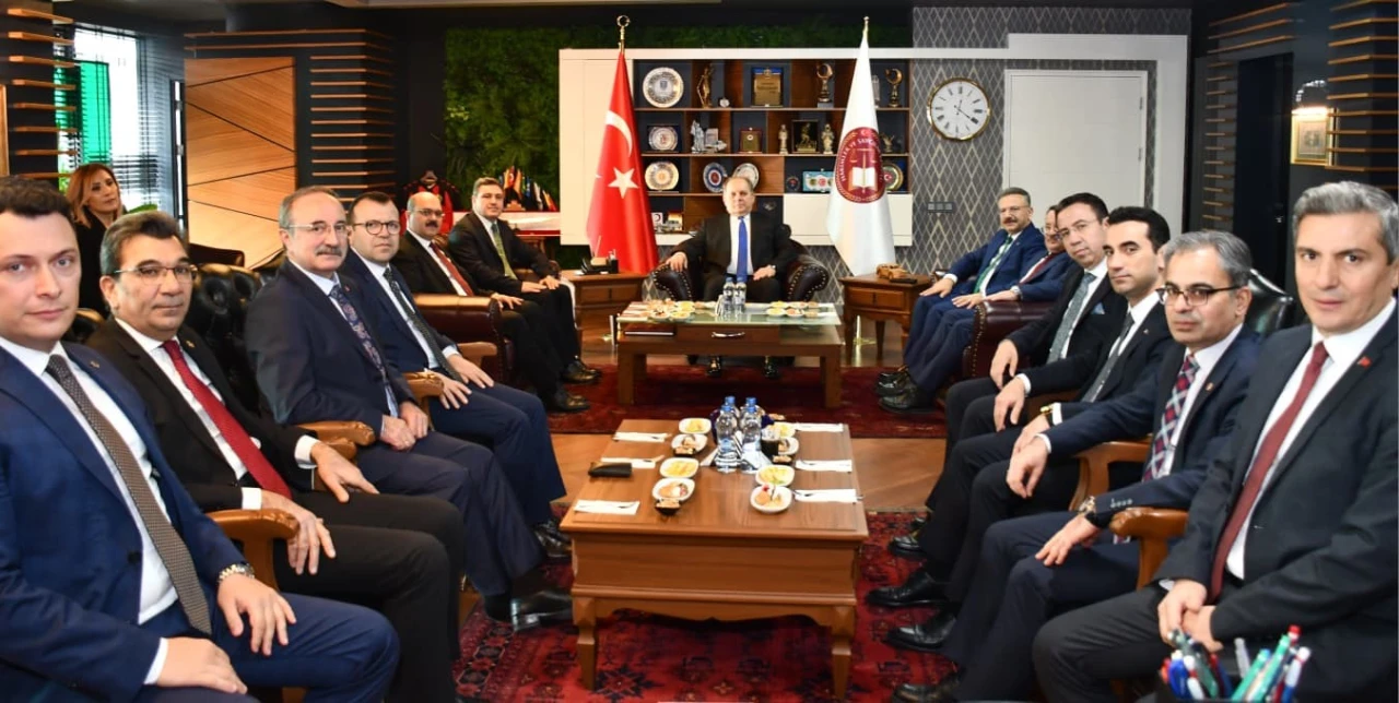 Yargıtay Başkanı Kerkez, Eskişehir Adliyesi’ni Ziyaret Etti