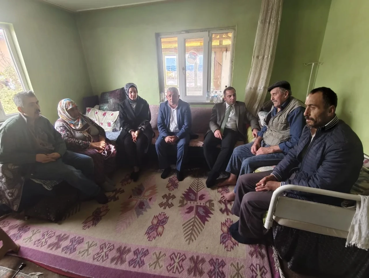 Yenipazar Kaymakamı Uçar, Ulucak Köyü’nde Sorunları Yerinde İnceledi