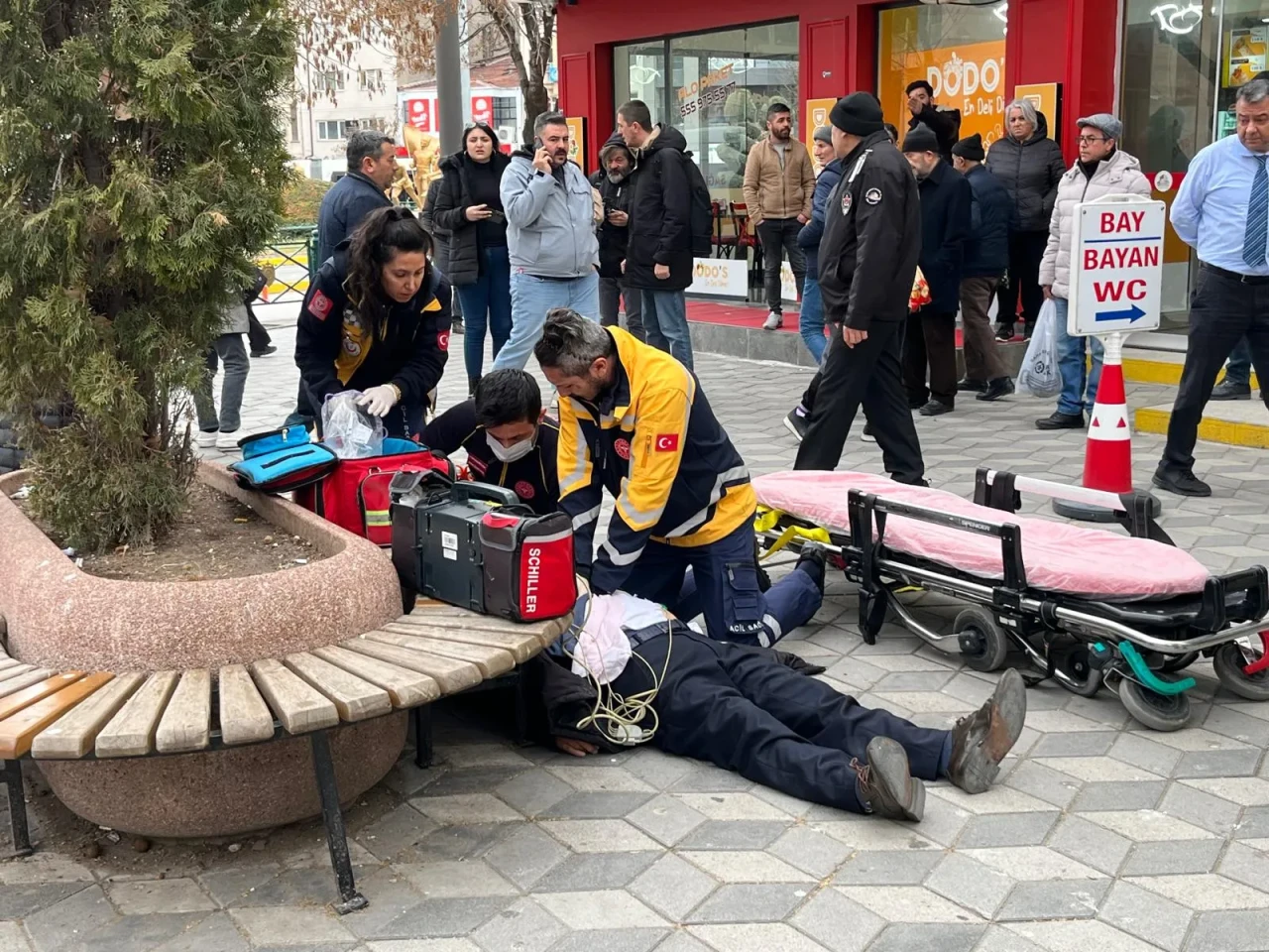 Sokakta Kalp Krizi Geçiren Oytan'dan Acı Haber