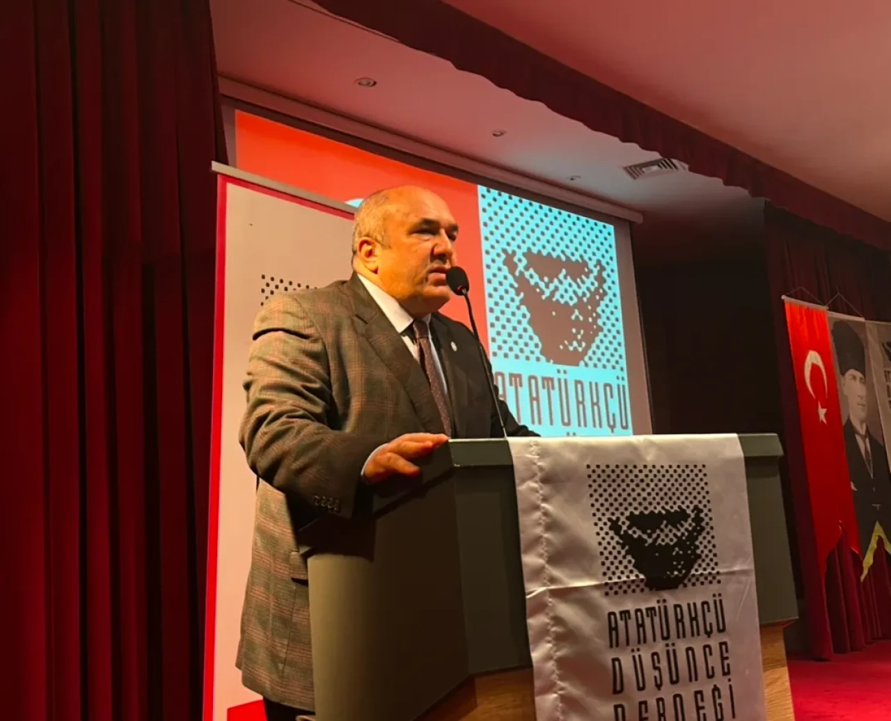 Gürol Yer: “Atatürk, Türk Milletinin Genetiğinde Var”