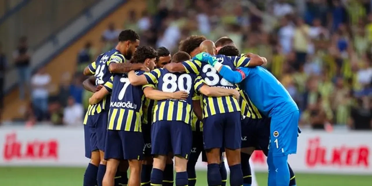 Fenerbahçe’den Tarihi Zafer: Avrupa Ligi'nde Son 16’ya Yükseldi, Maça Tribün Olayları Damga Vurdu