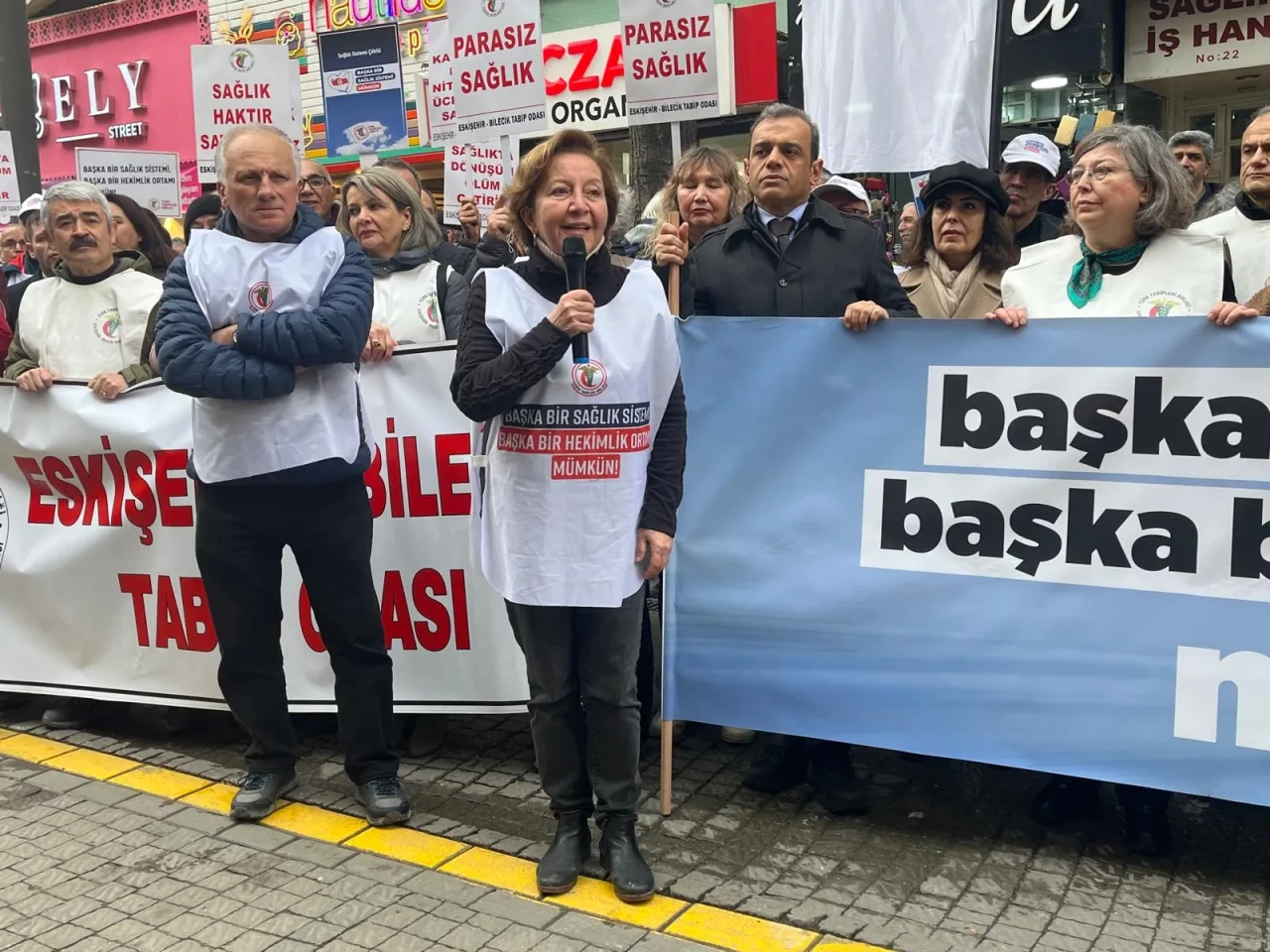 Sağlık Sistemi Çökmüş Durumda: Tabipler Birliği, Değişim İçin Yola Çıktı