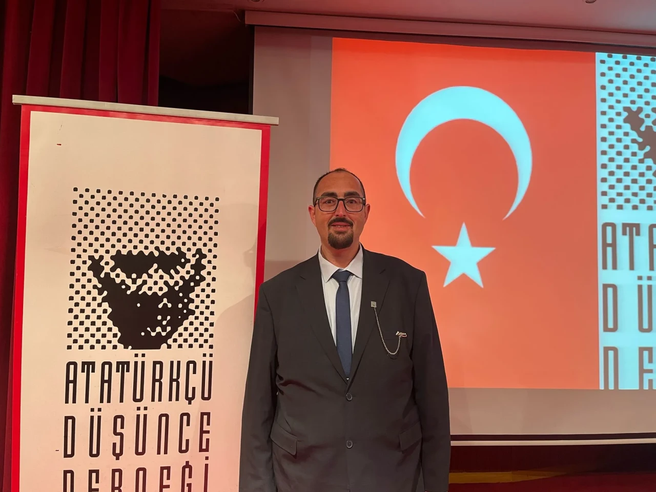 Atatürkçü Düşünce Derneği (ADD) Eskişehir Şubesi Yeni Başkanı Seçildi