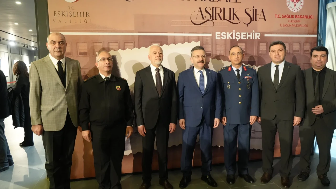 Eskişehir'de Sağlık Tarihine Işık Tutan Kitap ve Sergi Tanıtıldı