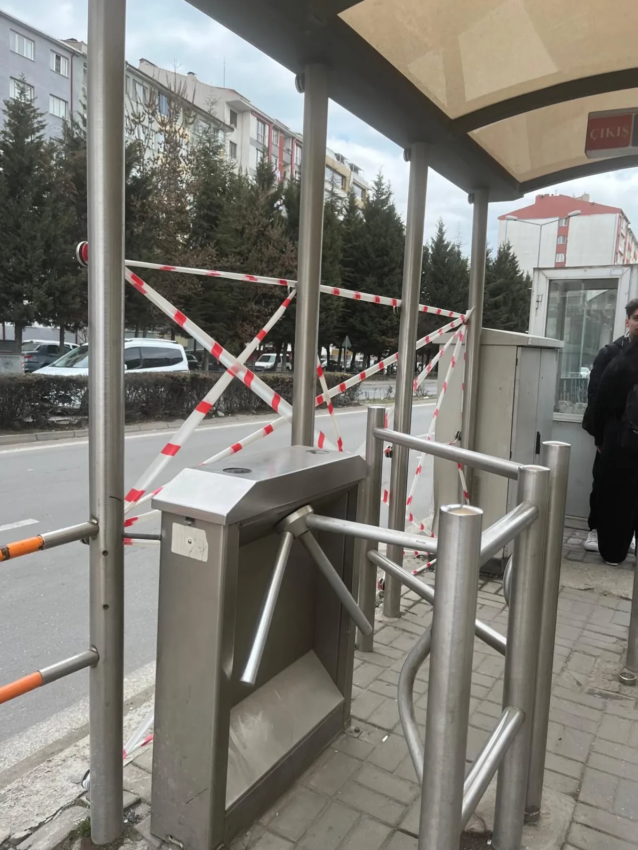 Gökmeydanı Tramvay Durağında Güvenlik Sorunu