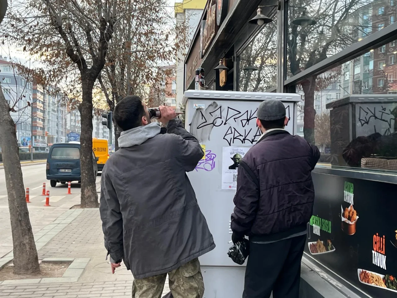 Eskişehir'de sabah saatlerinde şaşırtan vandalizm