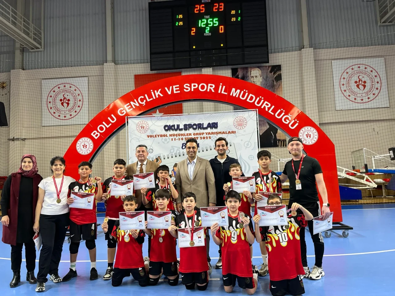 Eskişehir'den Bolu'ya Voleybol Zaferi!