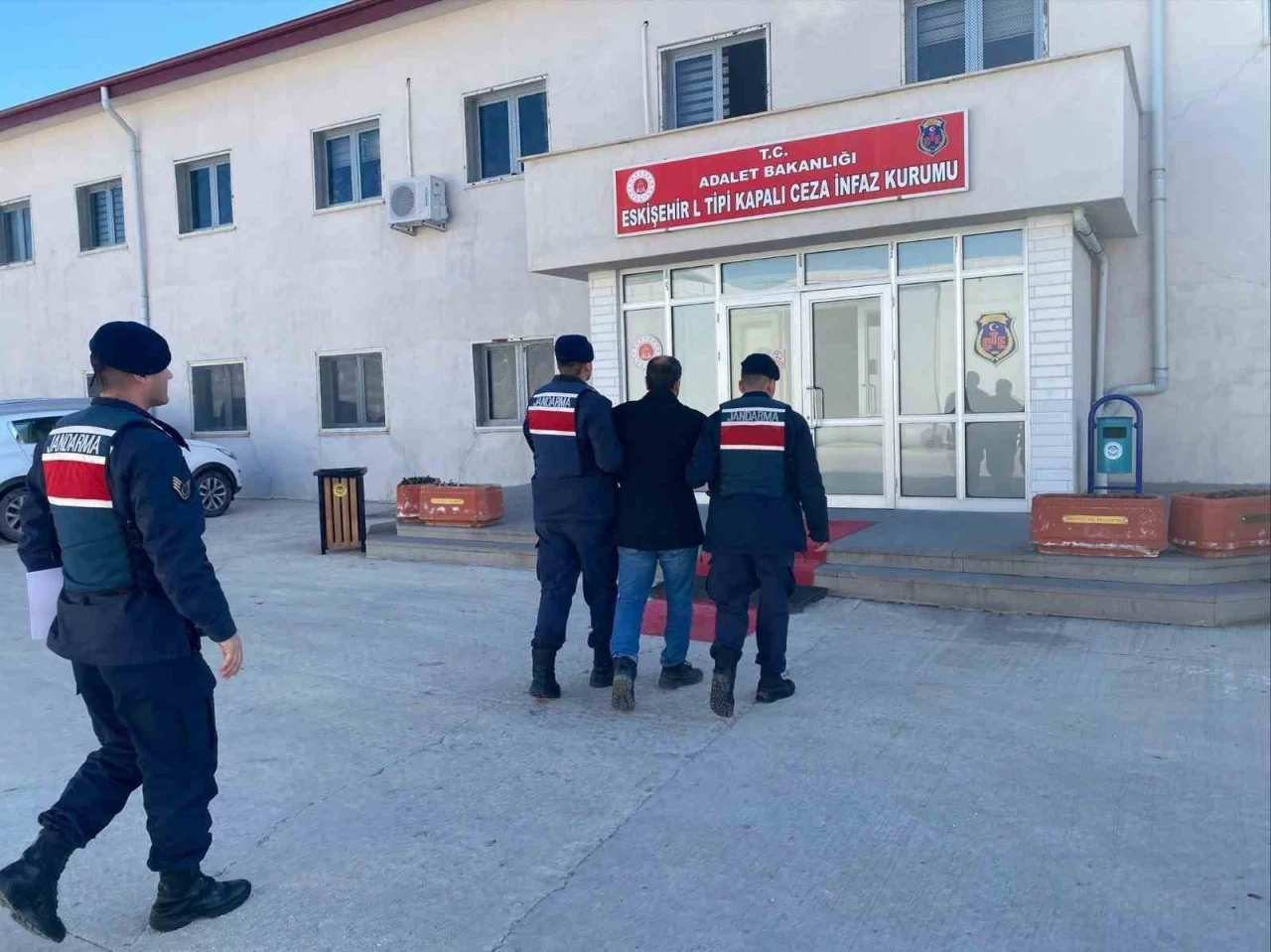 Eskişehir'de FETÖ Üyesi Jandarma Tarafından Yakalandı