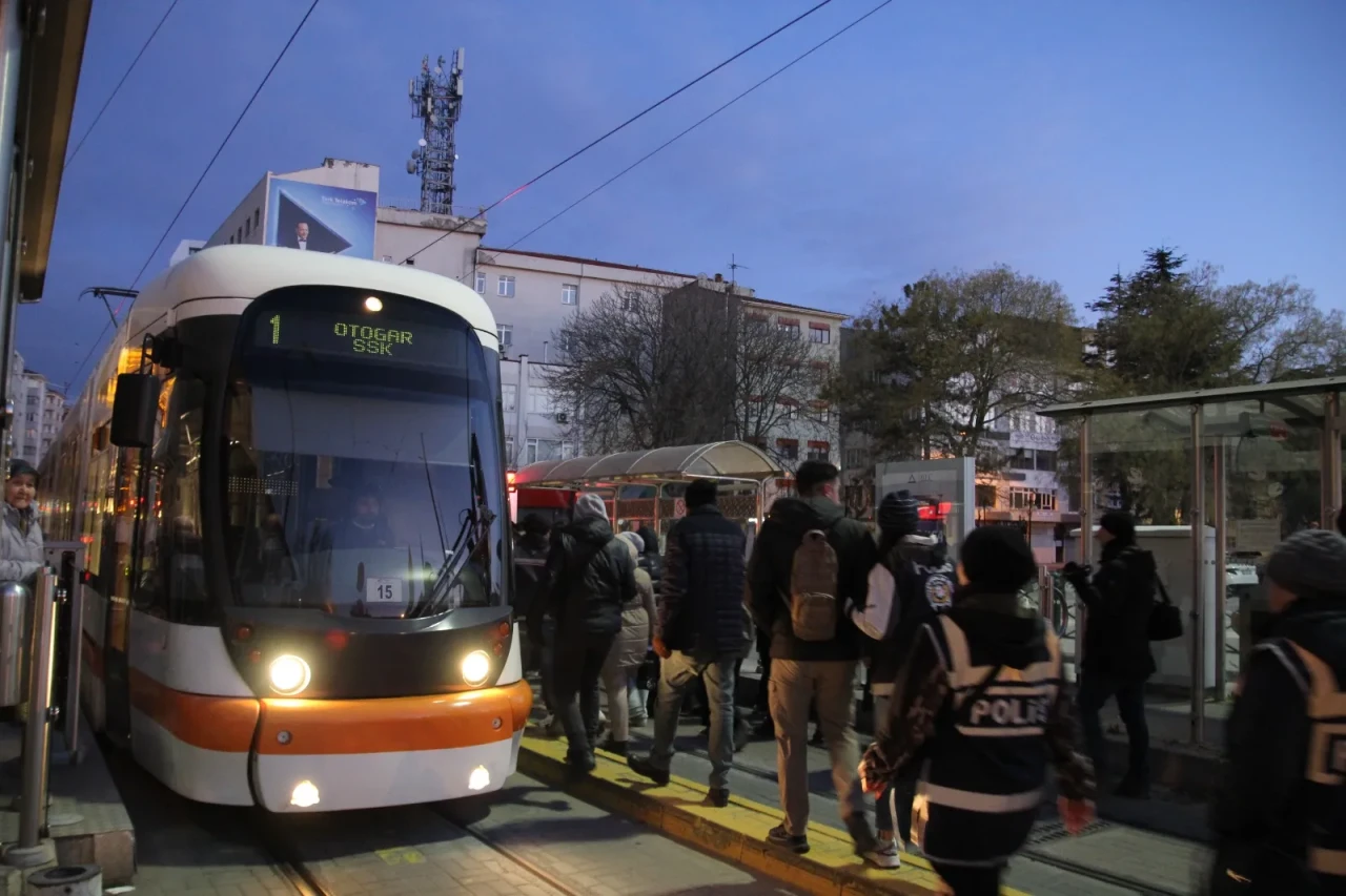 Eskişehir'de vatandaş isyan etti: "Yürüyüş olabilir ama bir plan yapılması gerekiyor"