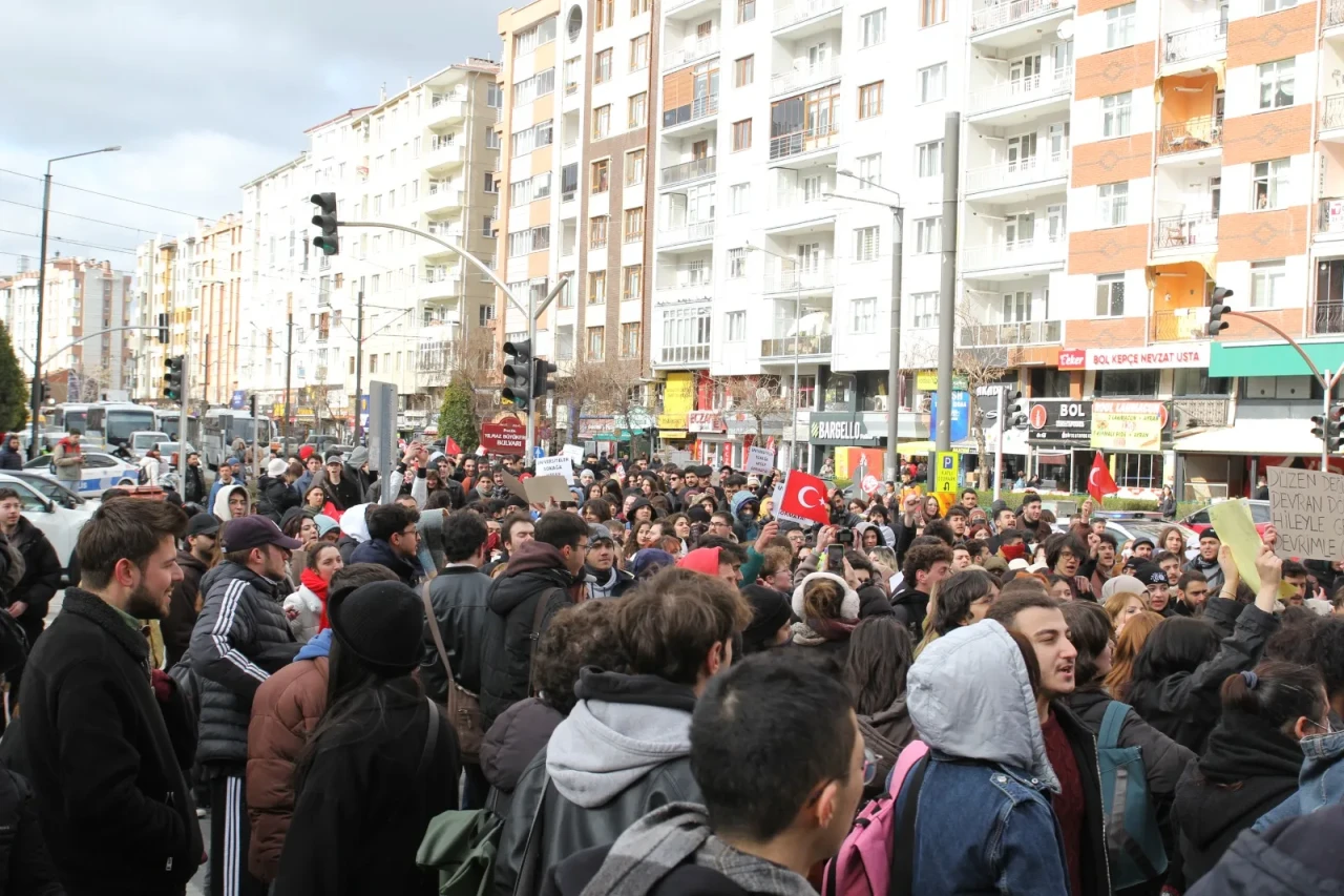 Eskişehir’de yürüyüş sonrası birçok kişi gözaltına alındı