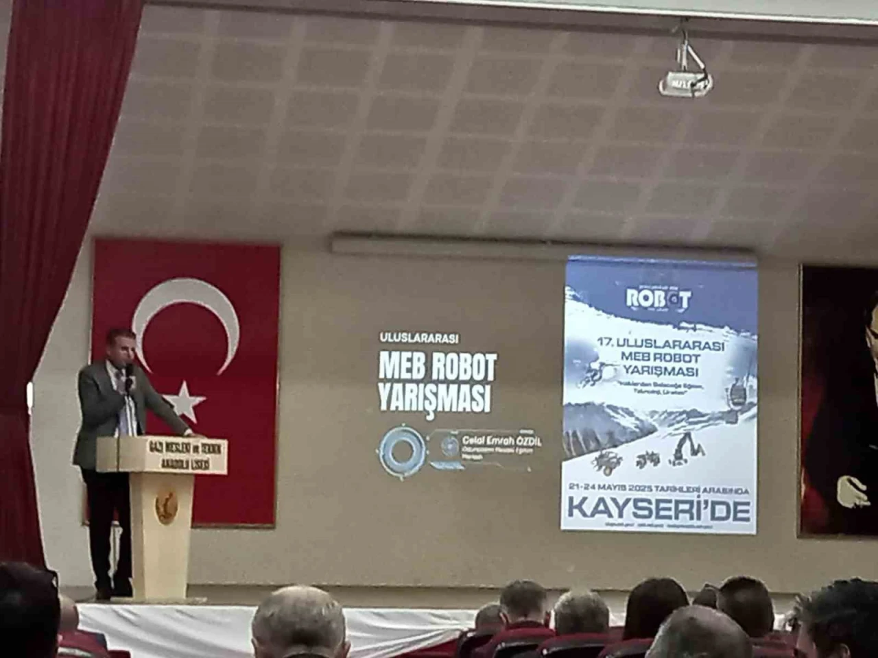 Eskişehir'de MEB Robot Yarışması ile ilgili değerlendirme toplantısı gerçekleştirildi