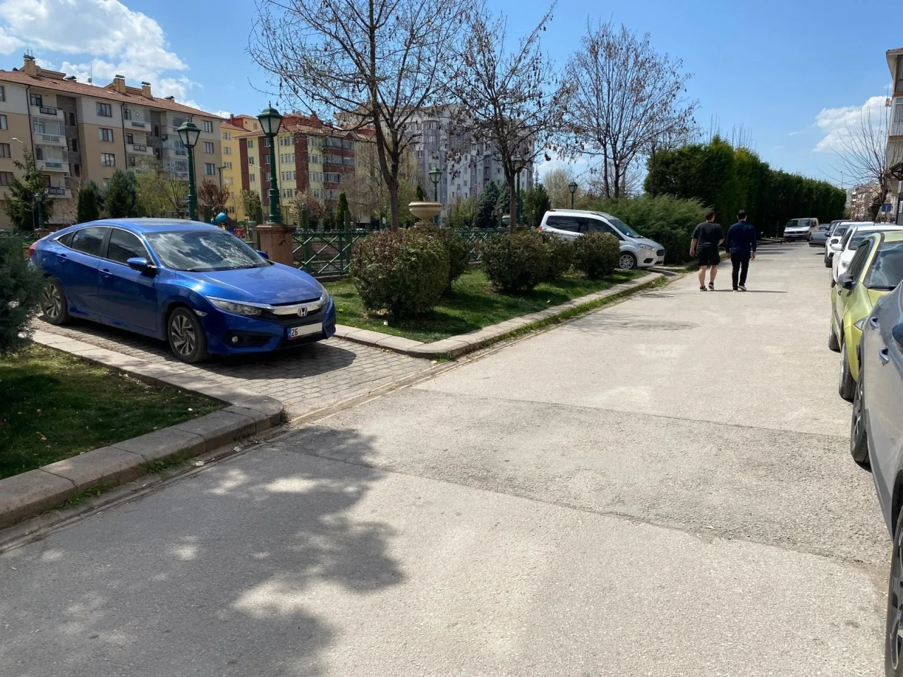 Eskişehir'de yayalar ayrı sürücü ayrı dertli