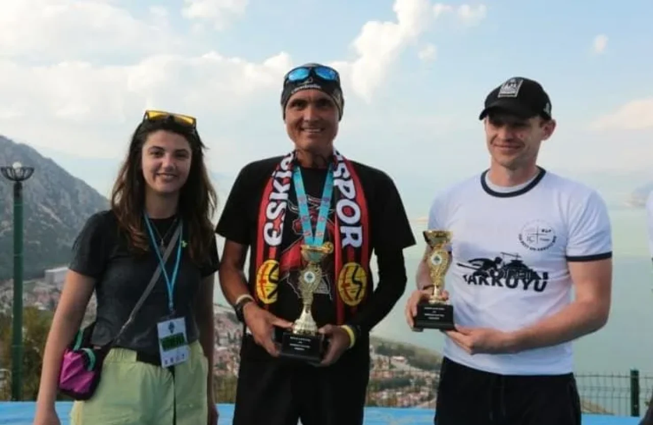 Eskişehirli Sporcu Cenk Algın, Eğirdir Ultra Trail Yarılında Zirveye Çıktı