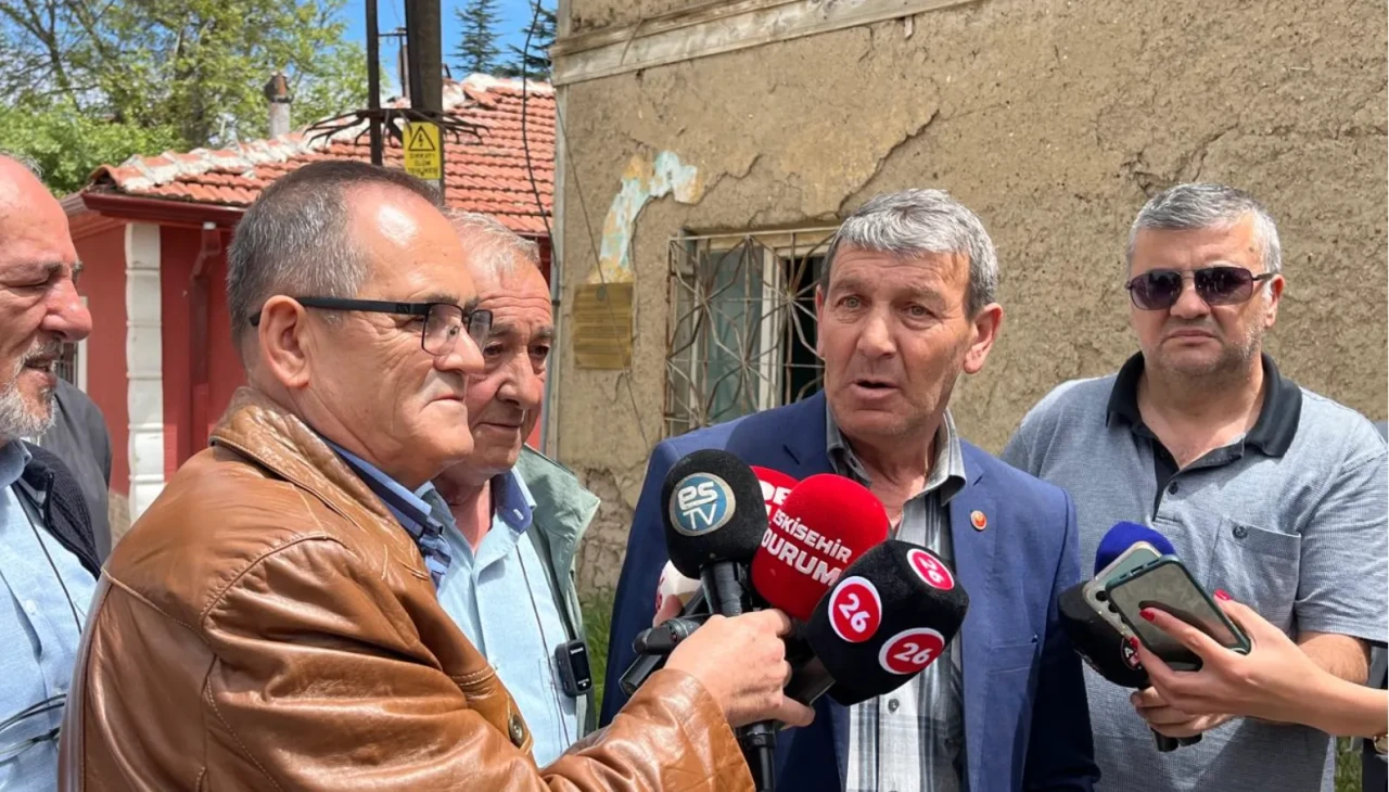 Eskişehir'de kapalı okullar için ailelerin acil geri çağrısı ve eğitim ihtiyacı artıyor