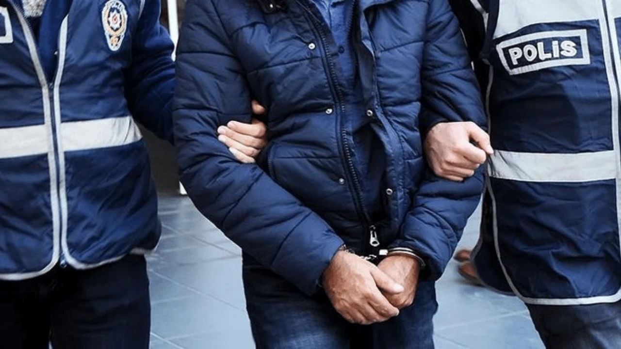 Eskişehir’de yasaklı madde operasyonunda 53 kişi yakalandı