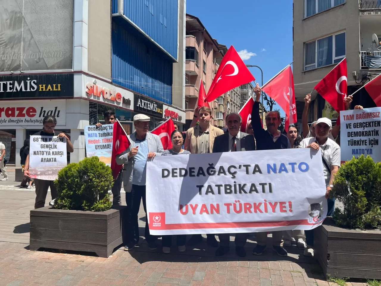 Vatan Partisi’nden NATO tatbikatına sert tepki: “Namlular Türkiye’ye çevrildi”