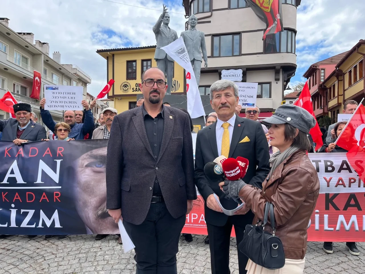 Eskişehir'den PKK’nın Son Bildirisine Sert Tepki: “Bu Teslimiyetin Üstünü Barış Sözcüğü Örtemez”