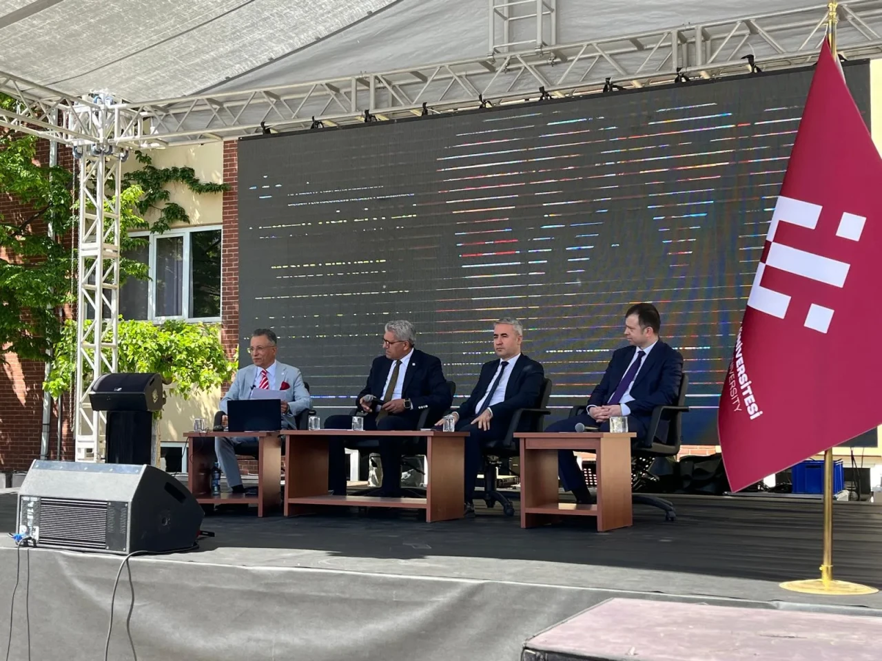 Meslek Ağı Zirvesi’25’te Geleceğin İş Dünyası Şekillendi