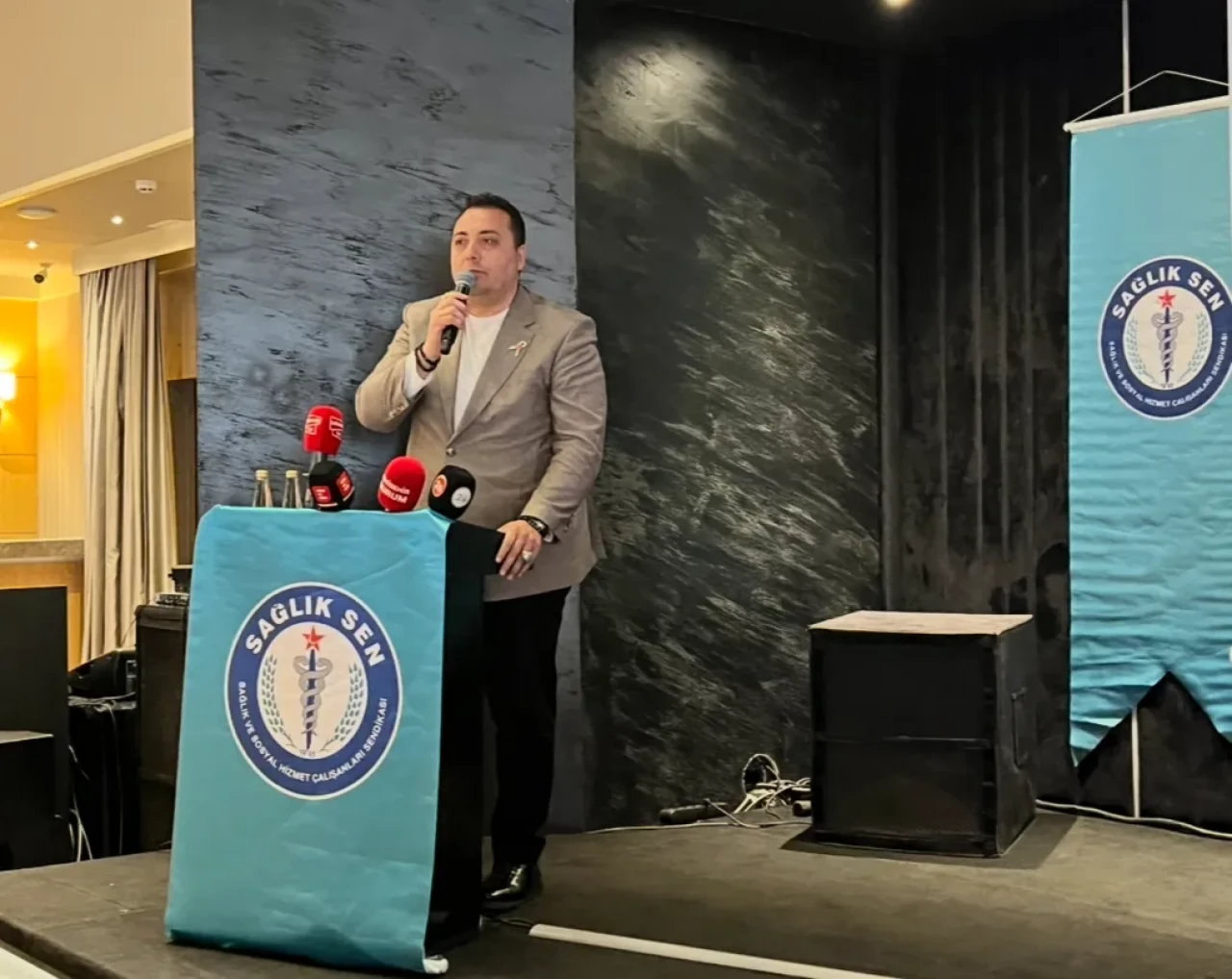 Sağlık çalışanlarının sesi Eskişehir’de yankılandı