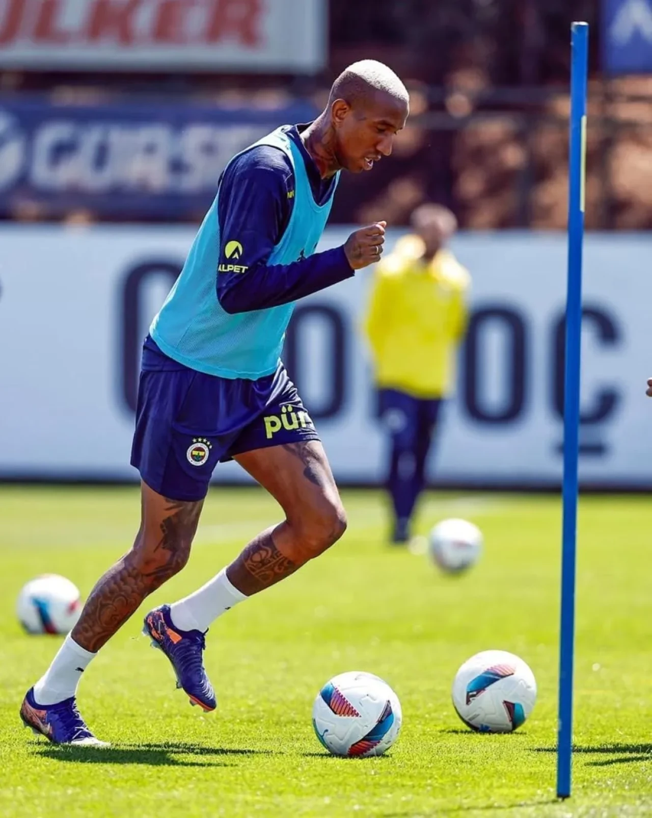 Fenerbahçe, Beşiktaş Derbisi Hazırlıklarını Sürdürüyor