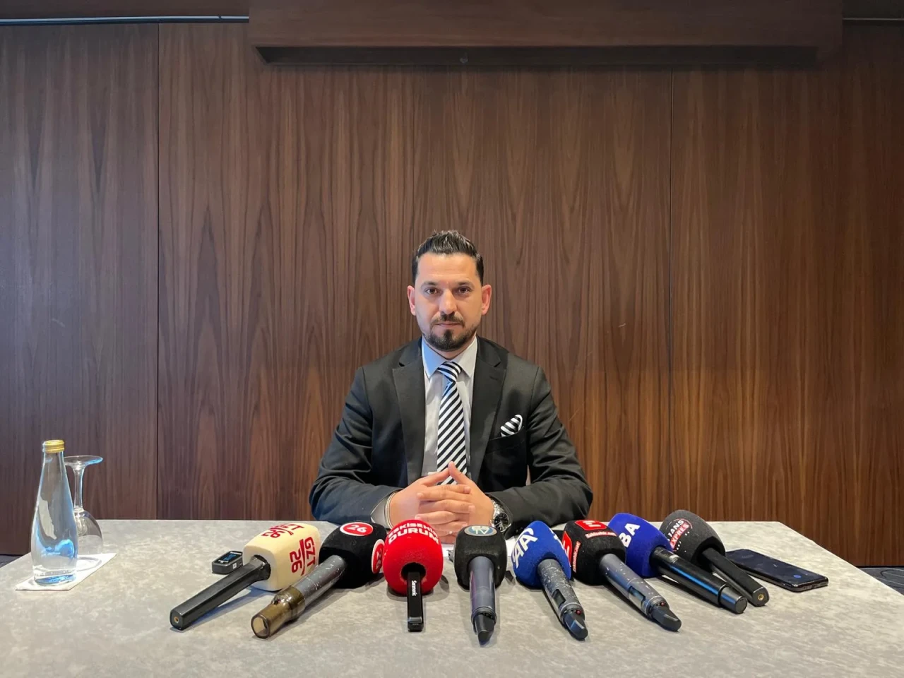 Kaya’dan Ataç'a sert eleştiri: "Ahmet Ataç toplantıya katılmadı ama parkta gezdiğini gördük"