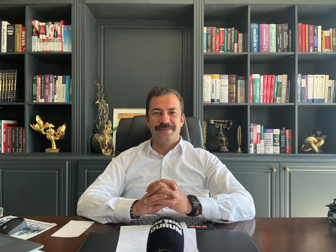 Yalaz: "Siyasi ayrılıkları bırakıp kulübü sahiplenmeliyiz"