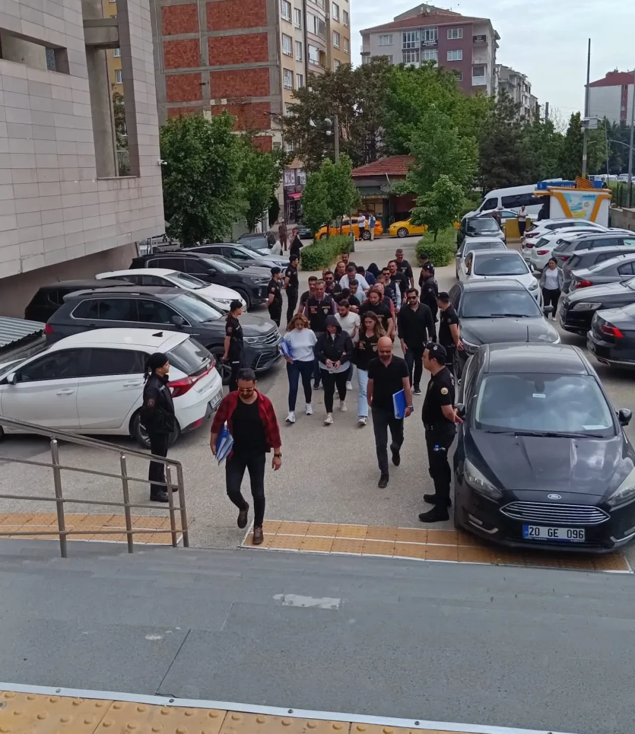 Eskişehir Merkezli Fuhuş Operasyonunda 7 Şüpheli Mahkemeye Çıkarıldı