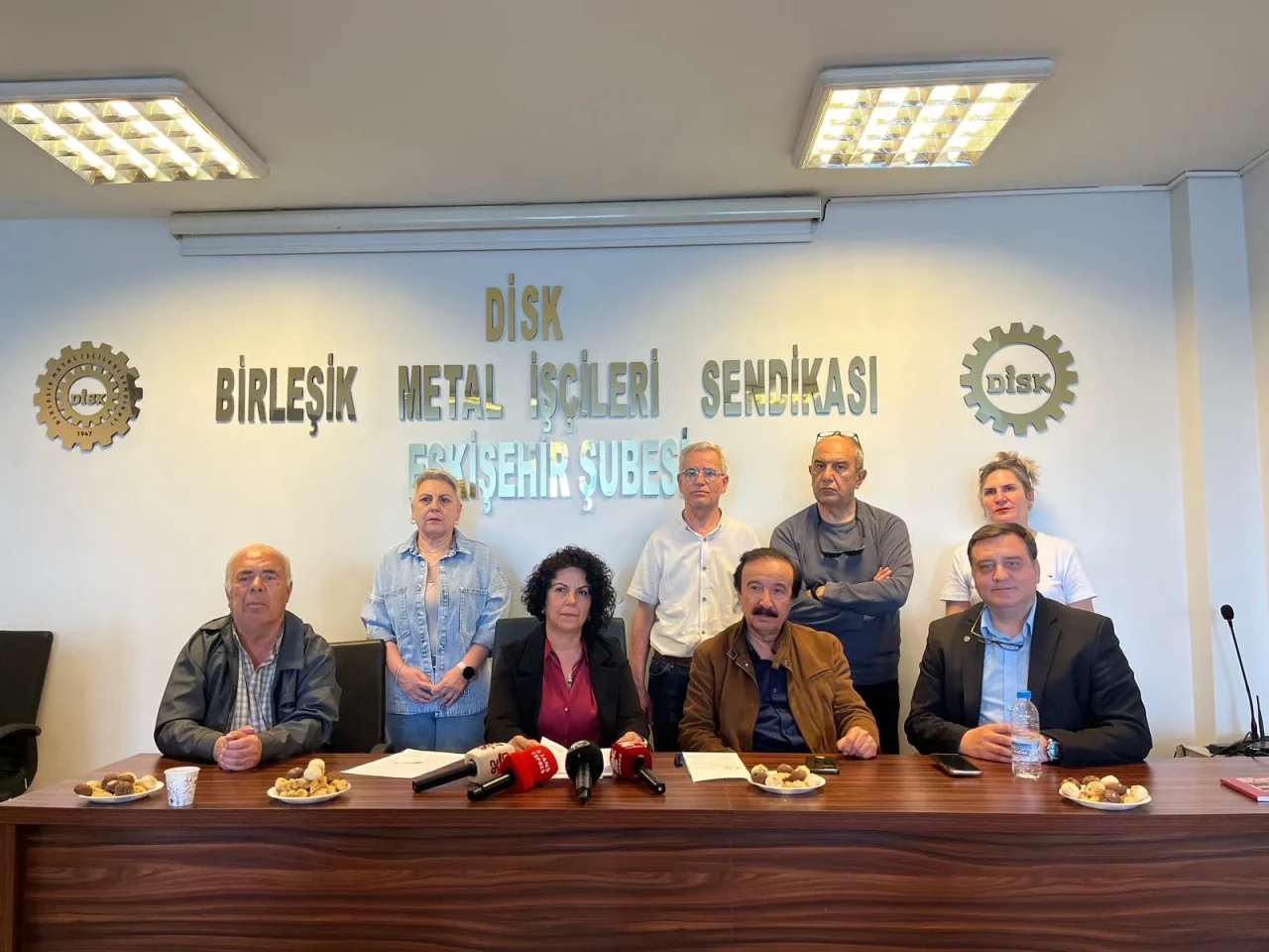 Anneler Günü’nde emekçi kadınların hak çağrısı yükseldi