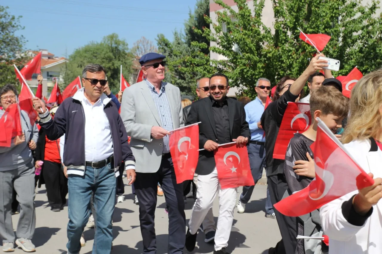 Kazım Kurt: “Bu bayramı halk kutlamalı, gençlik sahip çıkmalı”